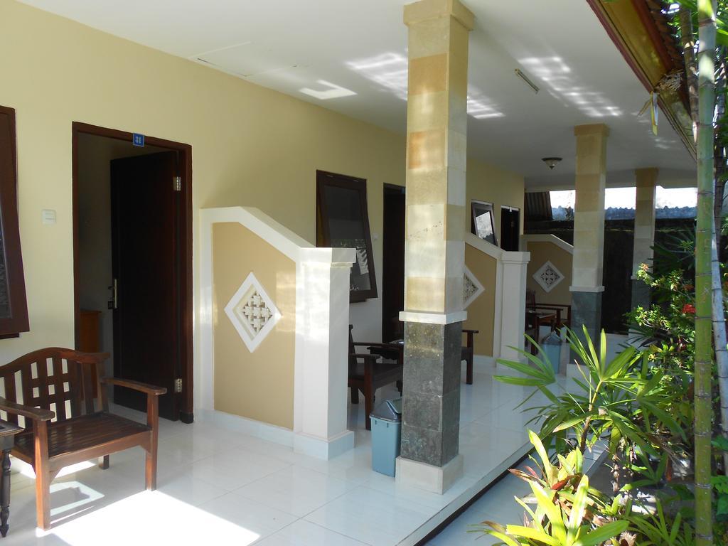 Hotel Grand Wijaya Singaraja Екстериор снимка