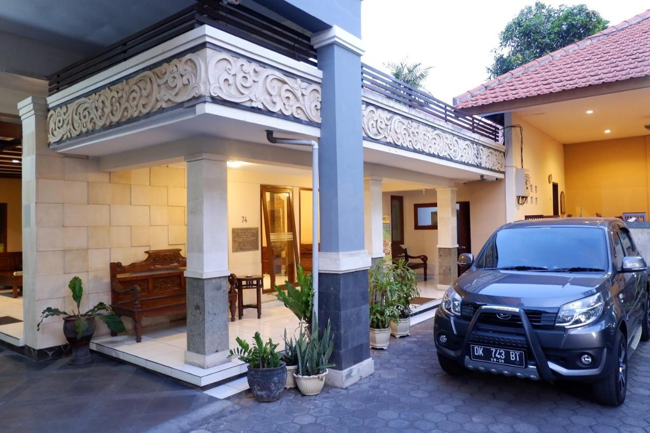 Hotel Grand Wijaya Singaraja Екстериор снимка