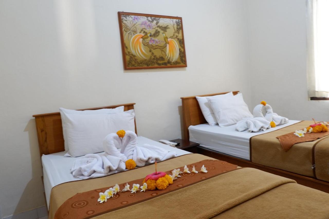 Hotel Grand Wijaya Singaraja Екстериор снимка